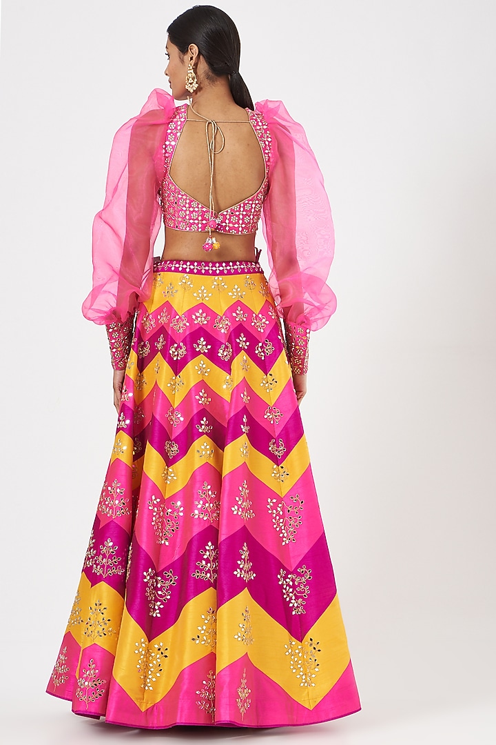 Fuchsia Dupion Silk Wedding Lehenga Set by Vandana Sethi at Pernia's Pop Up Shop