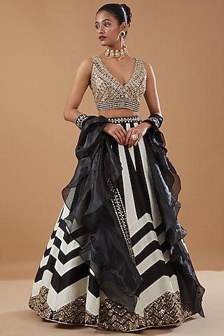 Black & White Dupion Raw Silk Embroidered Lehenga Set by Vandana Sethi