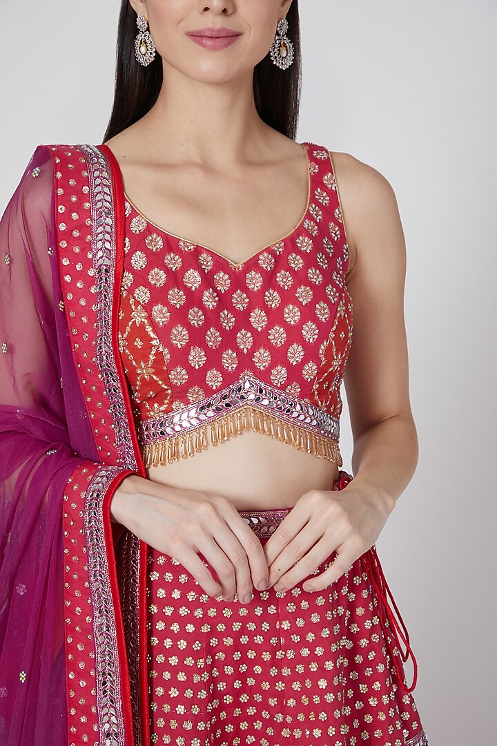 Red & Fuchsia Chanderi Brocade Mirror Embroidered Wedding Lehenga Set by Vandana Sethi at Pernia's Pop Up Shop