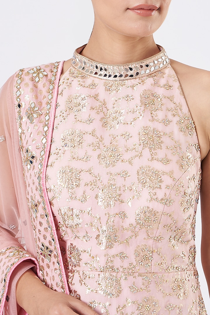 Blush Pink Chanderi Silk Mirror Embroidered Gharara Set by Vandana Sethi at Pernia's Pop Up Shop