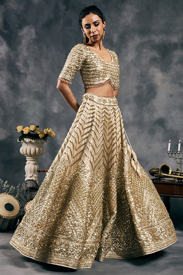 Ivory Shimmer Organza Gota Work Bridal Lehenga Set by Vandana Sethi at Pernia's Pop Up Shop