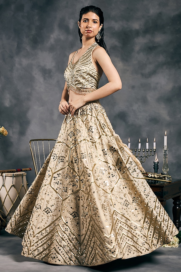 Ivory Shimmer Raw Silk Mirror Work Bridal Lehenga Set by Vandana Sethi at Pernia's Pop Up Shop