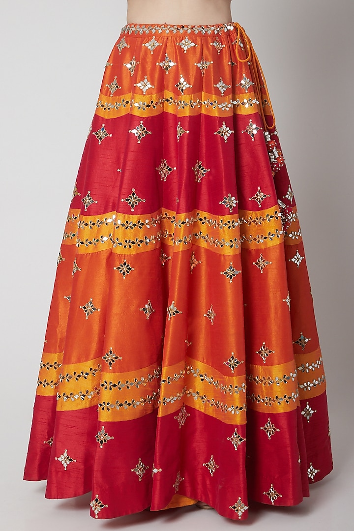 Orange Mirror Embroidered Wedding Lehenga Set by Vandana Sethi at Pernia's Pop Up Shop