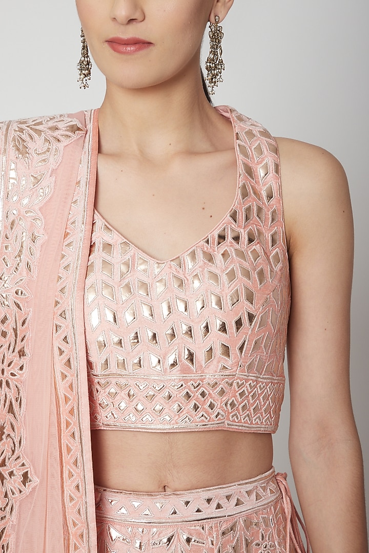 Apricoat Embroidered Wedding Lehenga Set by Vandana Sethi at Pernia's Pop Up Shop