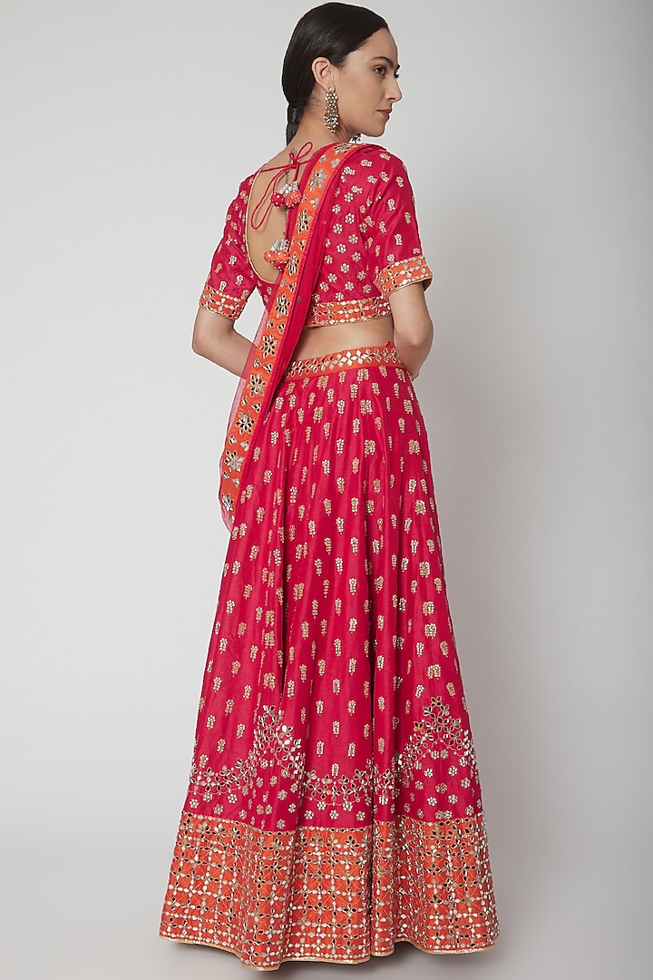 Fuchsia & Orange Aari Embroidered Wedding Lehenga Set by Vandana Sethi at Pernia's Pop Up Shop