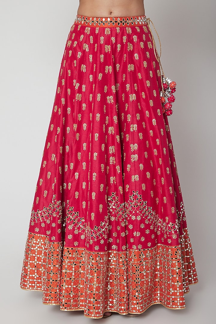 Fuchsia & Orange Aari Embroidered Wedding Lehenga Set by Vandana Sethi at Pernia's Pop Up Shop