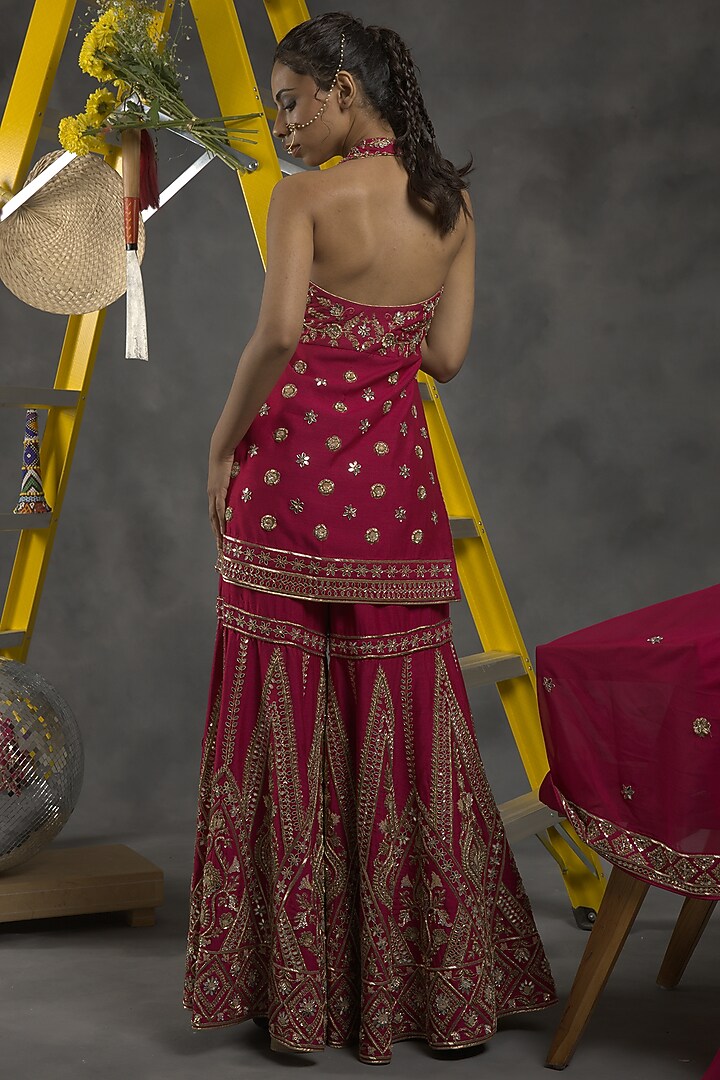 Dark Fuchsia Pink Organza Mirror Work Gharara Set by Vandana Sethi at Pernia's Pop Up Shop