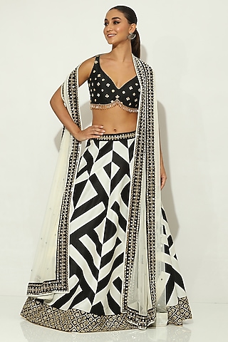 Black & White Dupion Silk Mirror Embellished Lehenga Set by Vandana Sethi