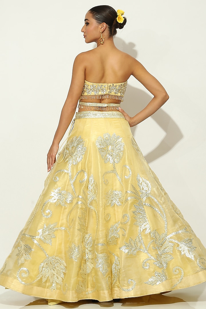 Yellow Shimmer Organza Gota Embellished Wedding Lehenga Set by Vandana Sethi at Pernia's Pop Up Shop