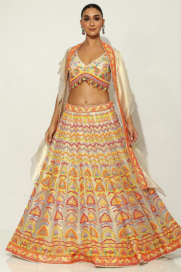 Ivory Shimmer Raw Silk Bead Embellished Bridal Lehenga Set by Vandana Sethi at Pernia's Pop Up Shop