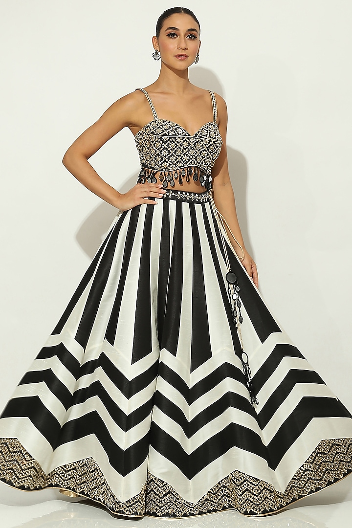 Black & White Dupion Silk Mirror Embellished & Stripe Printed Wedding Lehenga Set by Vandana Sethi at Pernia's Pop Up Shop