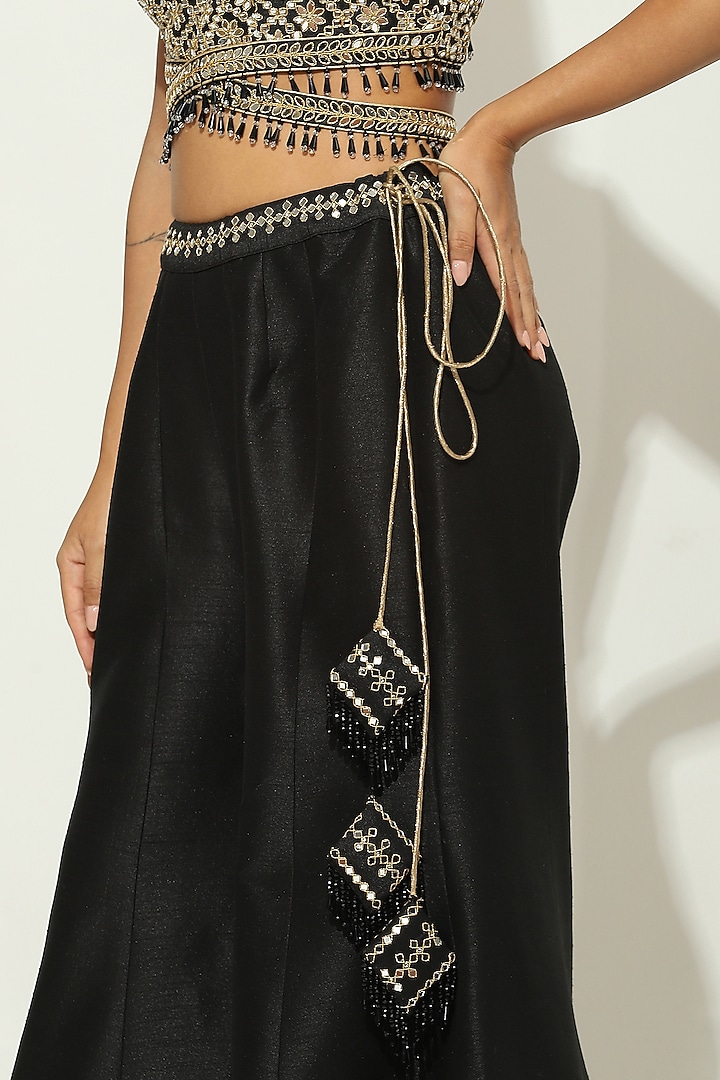 Black & White Dupion Silk Mirror Embellished Bridal Sharara Set by Vandana Sethi at Pernia's Pop Up Shop