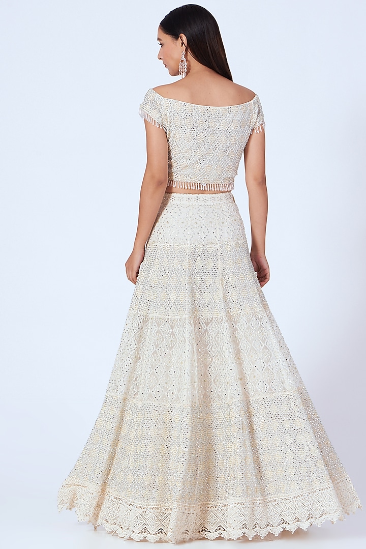 Ivory Embroidered Wedding Lehenga Set by Vandana Sethi at Pernia's Pop Up Shop