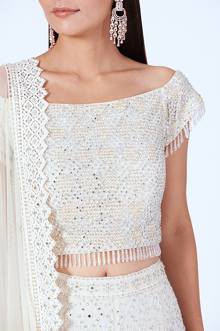 Ivory Embroidered Wedding Lehenga Set by Vandana Sethi at Pernia's Pop Up Shop