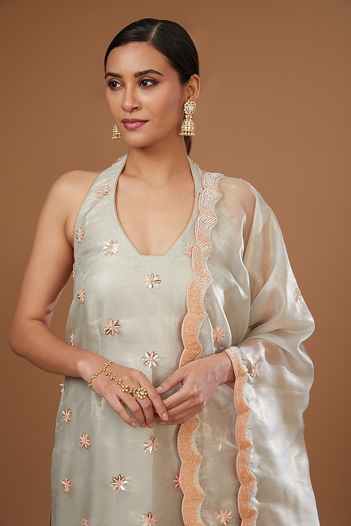 Peach Sequins Embroidered Gharara Set by Vandana Sethi at Pernia's Pop Up Shop
