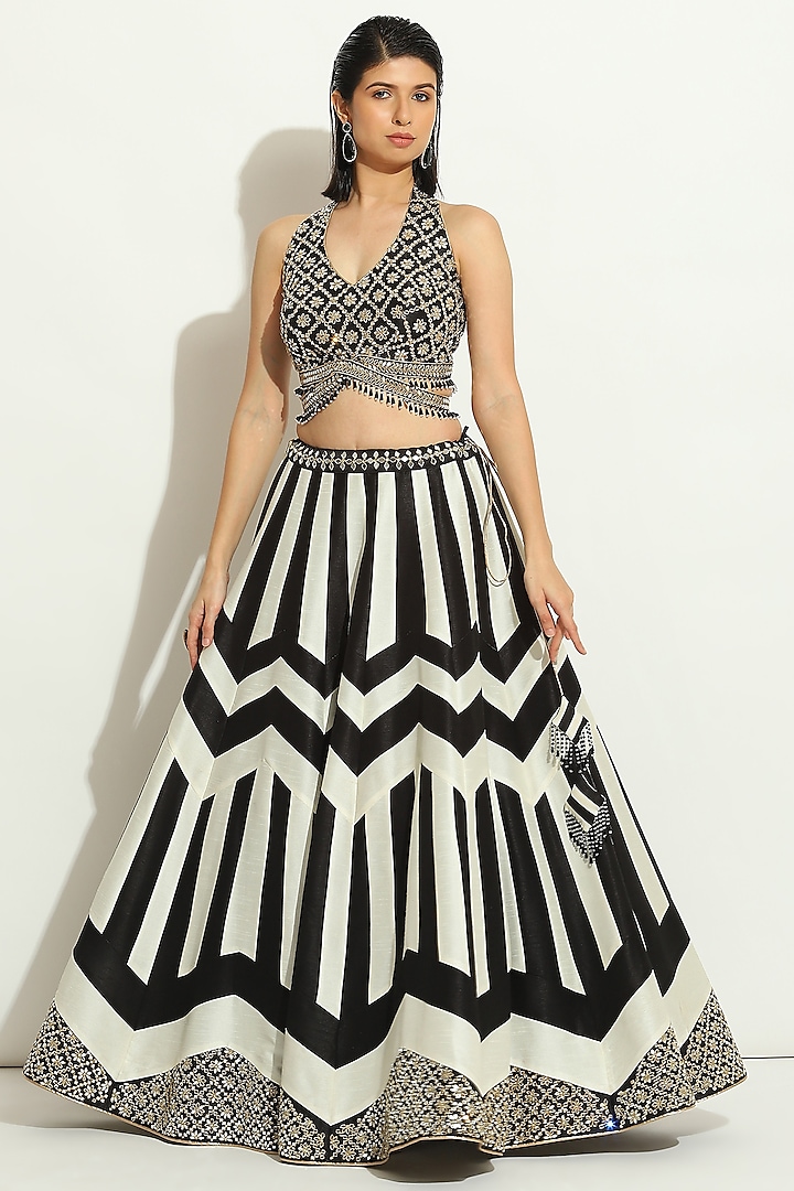 Black & White Dupion Silk Chevron Wedding Lehenga Set by Vandana Sethi at Pernia's Pop Up Shop