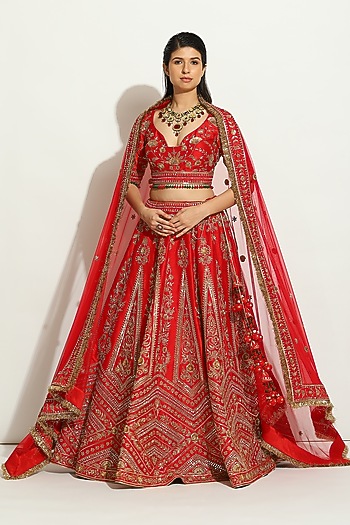 Red Raw Silk Zardosi Embroidered Bridal Lehenga Set by Vandana Sethi at Pernia's Pop Up Shop