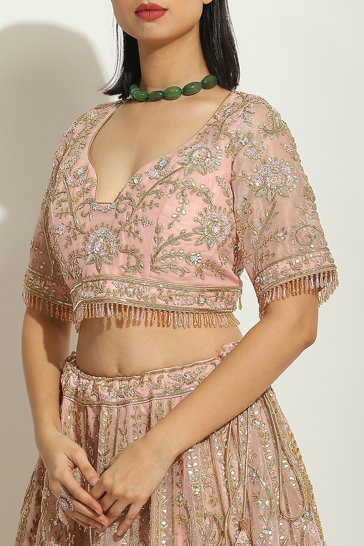 Pink Organza Zardosi Embroidered Bridal Lehenga Set by Vandana Sethi at Pernia's Pop Up Shop