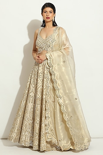 Ivory Organza MIrror Embroidered Bridal Lehenga Set by Vandana Sethi at Pernia's Pop Up Shop