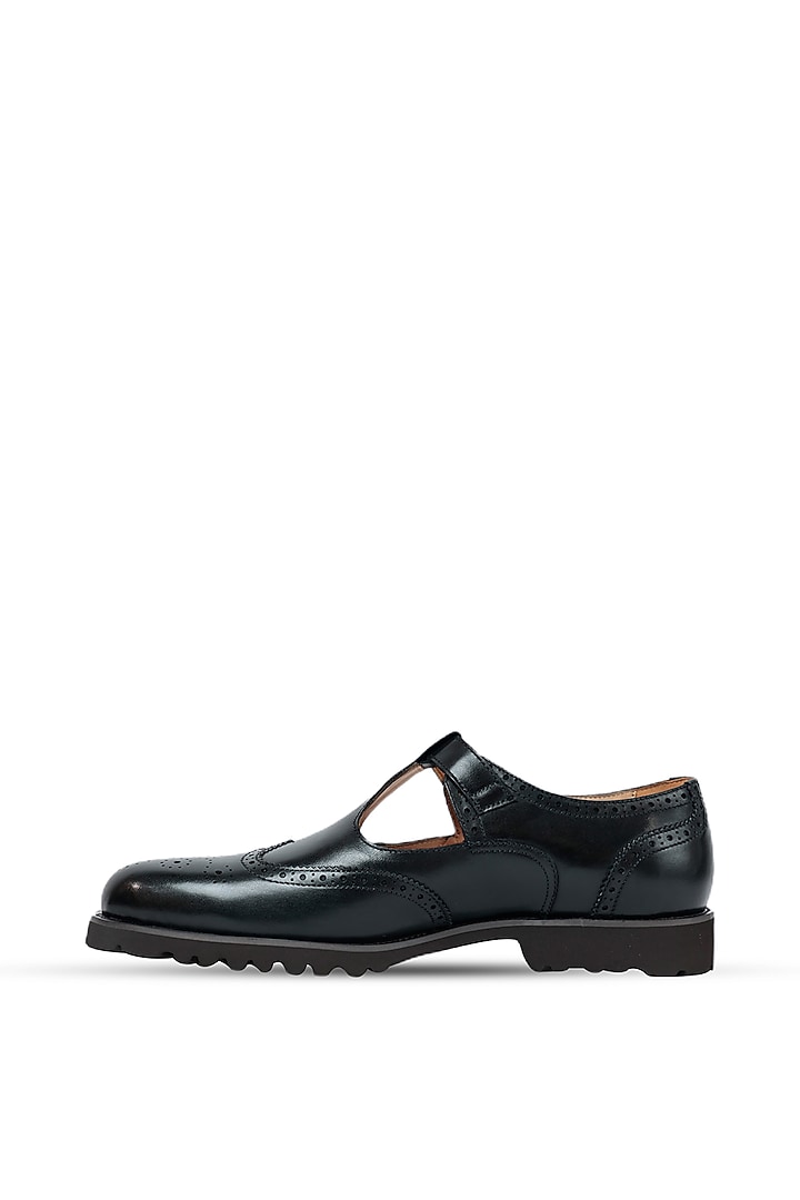 Black Leather Sandals by Vantier Fashion at Pernia's Pop Up Shop