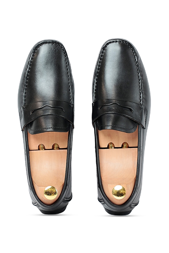 Black Leather Moccasins by Vantier Fashion