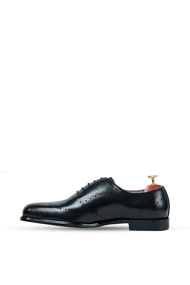 Black Leather Lace-Up Shoes by Vantier Fashion at Pernia's Pop Up Shop