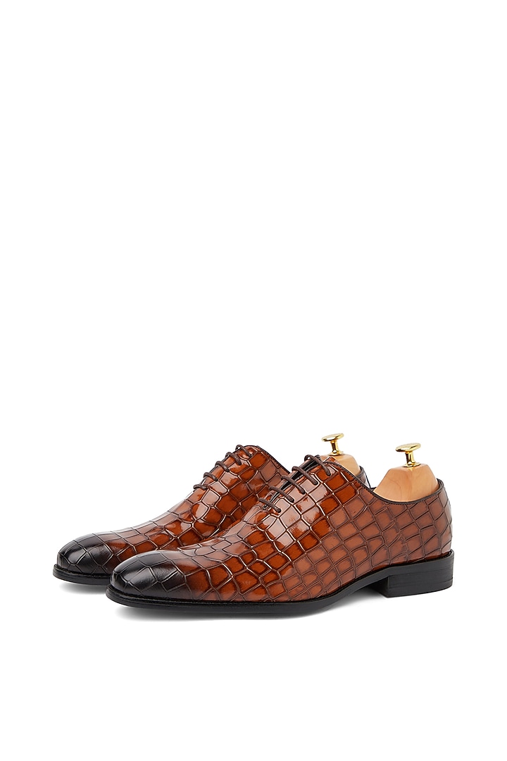 Vintage Brown Leather Shoes by Vantier Fashion at Pernia's Pop Up Shop