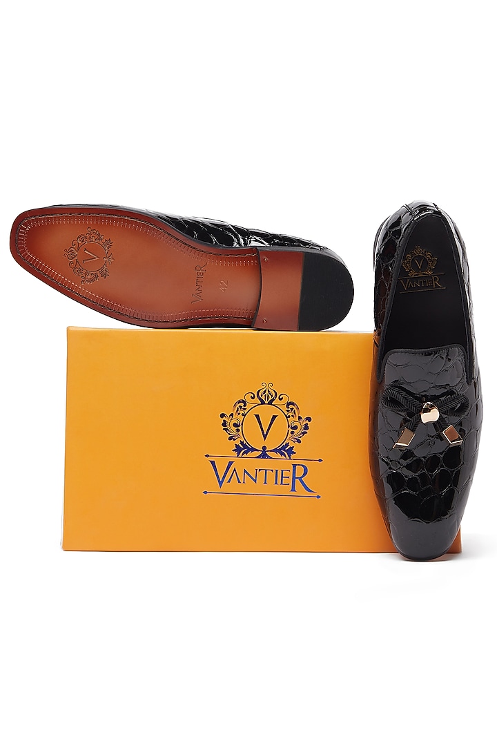 Black Crocodile Printed Shoes by Vantier Fashion at Pernia's Pop Up Shop