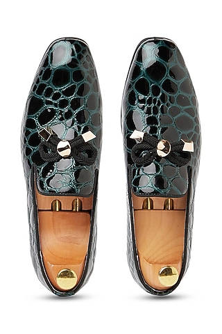 Green Crocodile Printed Shoes by Vantier Fashion
