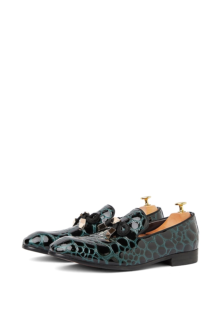 Green Crocodile Printed Shoes by Vantier Fashion at Pernia's Pop Up Shop