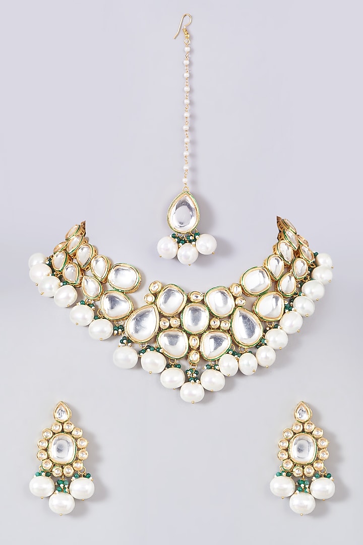 Gold Finish Kundan Polki & Pearl Necklace Set by VASTRAA Jewellery at Pernia's Pop Up Shop