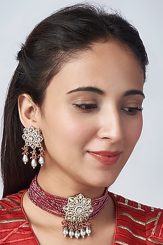 White Finish Kundan Polki & Zircon Beaded Choker Necklace Set by VASTRAA Jewellery