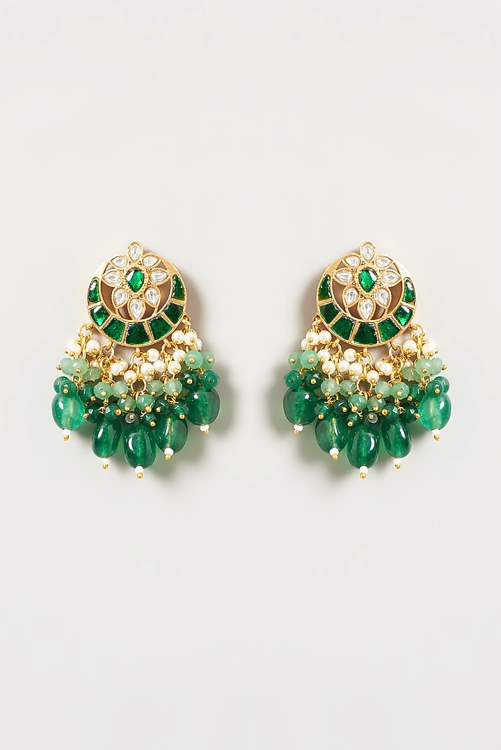 Gold Finish Kundan Polki & Green Beaded Necklace Set by VASTRAA Jewellery at Pernia's Pop Up Shop