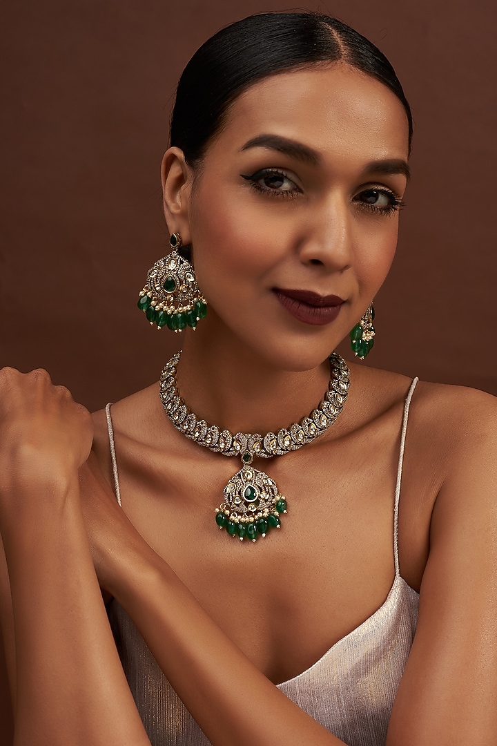 Two Tone Finish Kundan Polki & Green Beaded Necklace Set by VASTRAA Jewellery at Pernia's Pop Up Shop