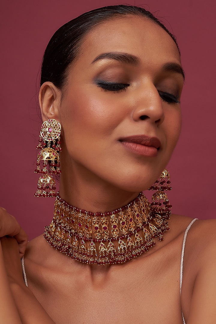 Gold Finish Kundan Polki & Red Synthetic Stone Choker Necklace Set by VASTRAA Jewellery at Pernia's Pop Up Shop