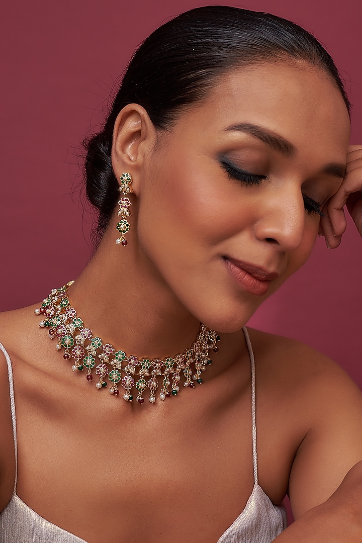 Gold Finish Kundan Polki & Pearl Choker Necklace Set by VASTRAA Jewellery at Pernia's Pop Up Shop