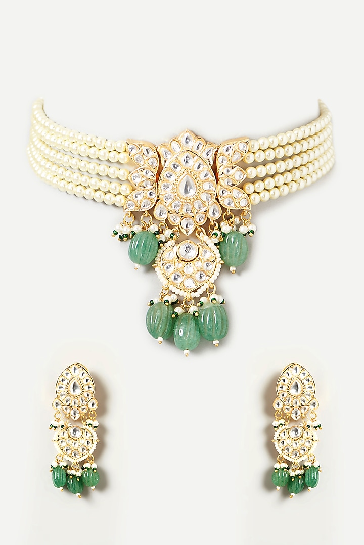 Gold Finish Kundan Polki & Green Beaded Necklace Set by VASTRAA Jewellery at Pernia's Pop Up Shop