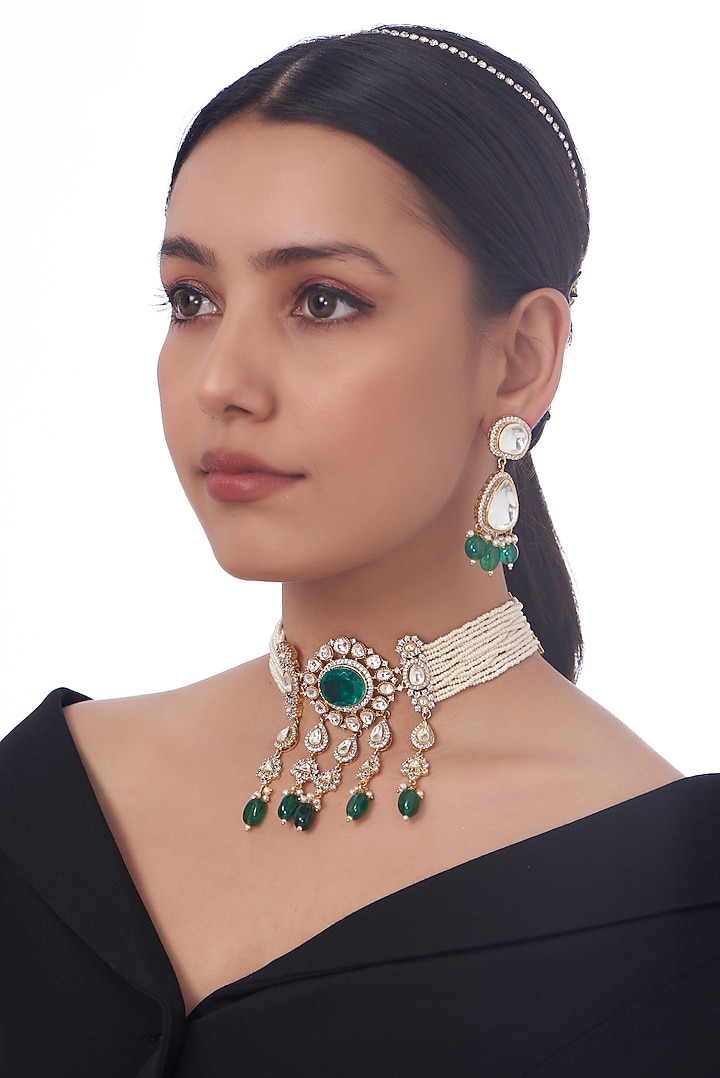 Gold Finish Kundan Polki & Green Stone Choker Necklace Set by VASTRAA Jewellery at Pernia's Pop Up Shop