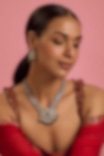 Gold Finish Kundan Polki & Emerald Synthetic Stone Necklace Set by VASTRAA Jewellery at Pernia's Pop Up Shop