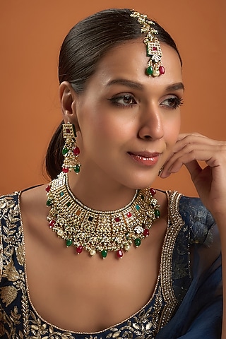 Gold Finish Kundan Polki Necklace Set by VASTRAA Jewellery