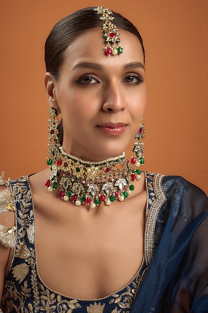 Gold Finish Kundan Polki Necklace Set by VASTRAA Jewellery at Pernia's Pop Up Shop