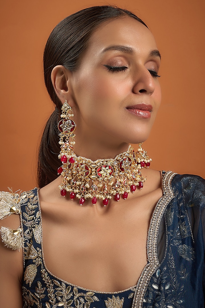 Gold Finish Kundan Polki & Ruby Synthetic Stone Necklace Set by VASTRAA Jewellery at Pernia's Pop Up Shop