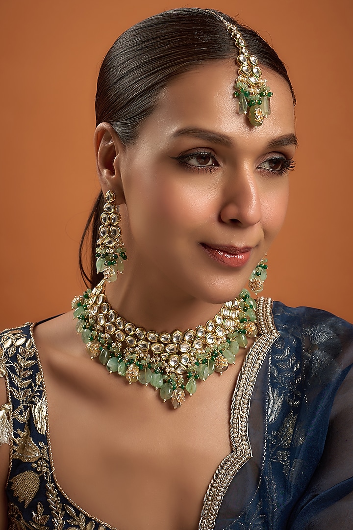 Gold Finish Kundan Polki & Emerald Synthetic Stone Necklace Set by VASTRAA Jewellery at Pernia's Pop Up Shop