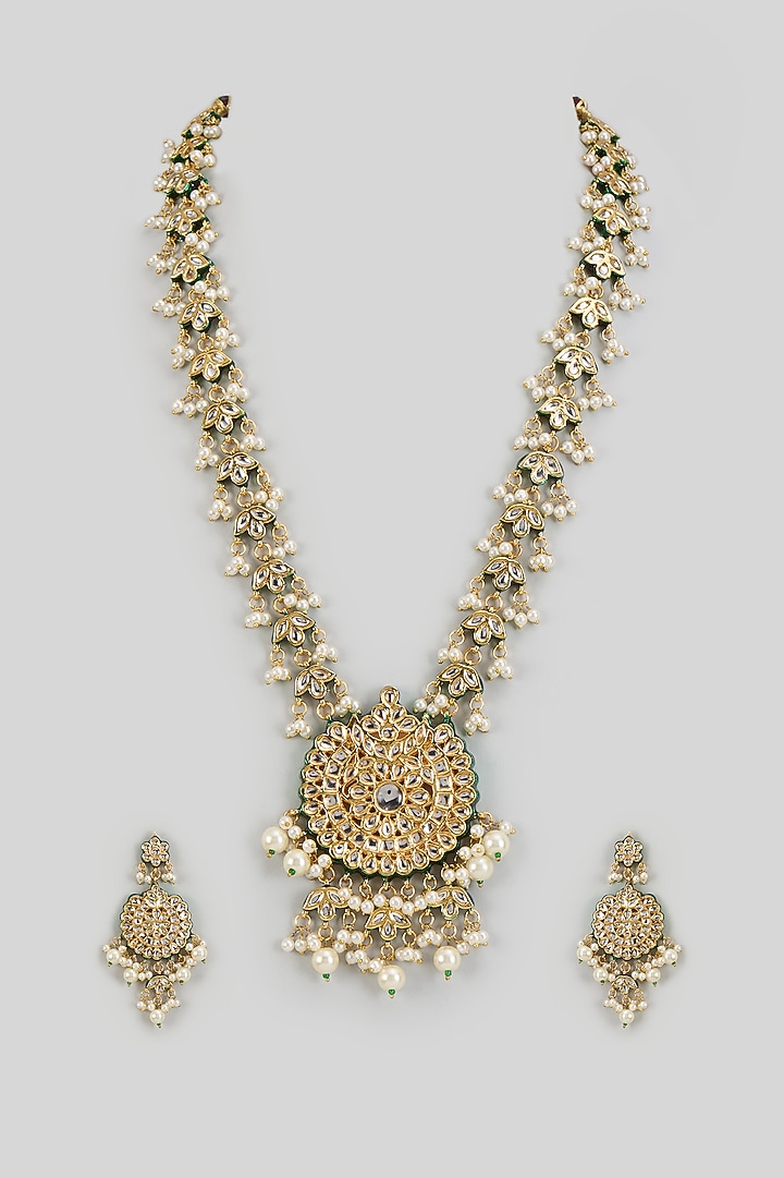 Gold Finish Kundan Polki Necklace Set by VASTRAA Jewellery at Pernia's Pop Up Shop