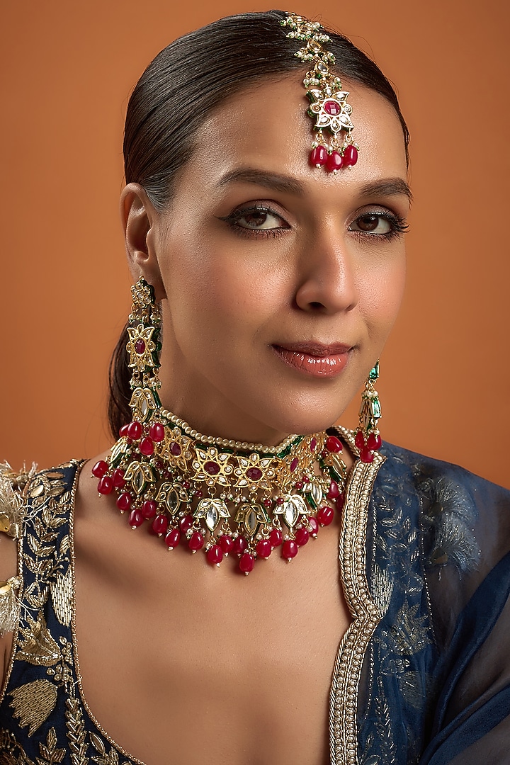 Gold Finish Kundan Polki & Ruby Synthetic Stone Necklace Set by VASTRAA Jewellery at Pernia's Pop Up Shop