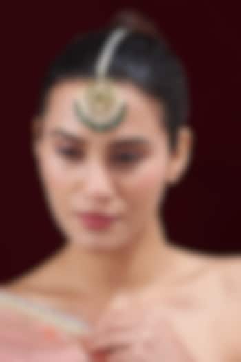 Gold Finish Kundan Polki & Pearl Maang Tikka by VASTRAA Jewellery at Pernia's Pop Up Shop