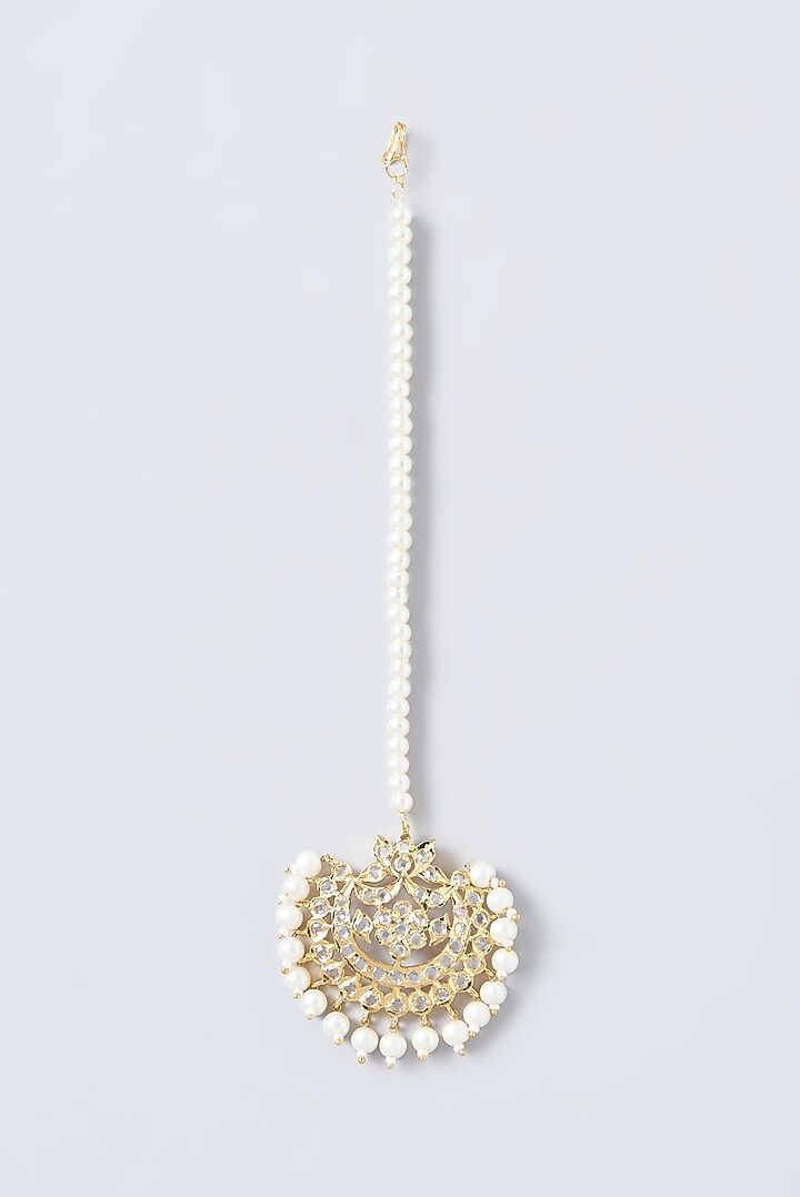 Gold Finish Kundan Polki & Pearl Maangtikka by VASTRAA Jewellery at Pernia's Pop Up Shop
