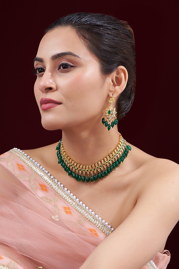 Gold Finish Kundan Polki & Green Beaded Choker Necklace Set by VASTRAA Jewellery at Pernia's Pop Up Shop