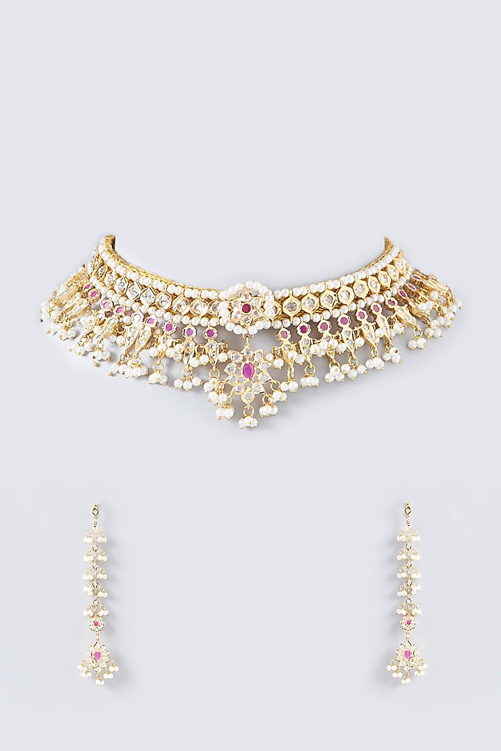 Gold Finish Kundan Polki & Pearl Necklace Set by VASTRAA Jewellery at Pernia's Pop Up Shop