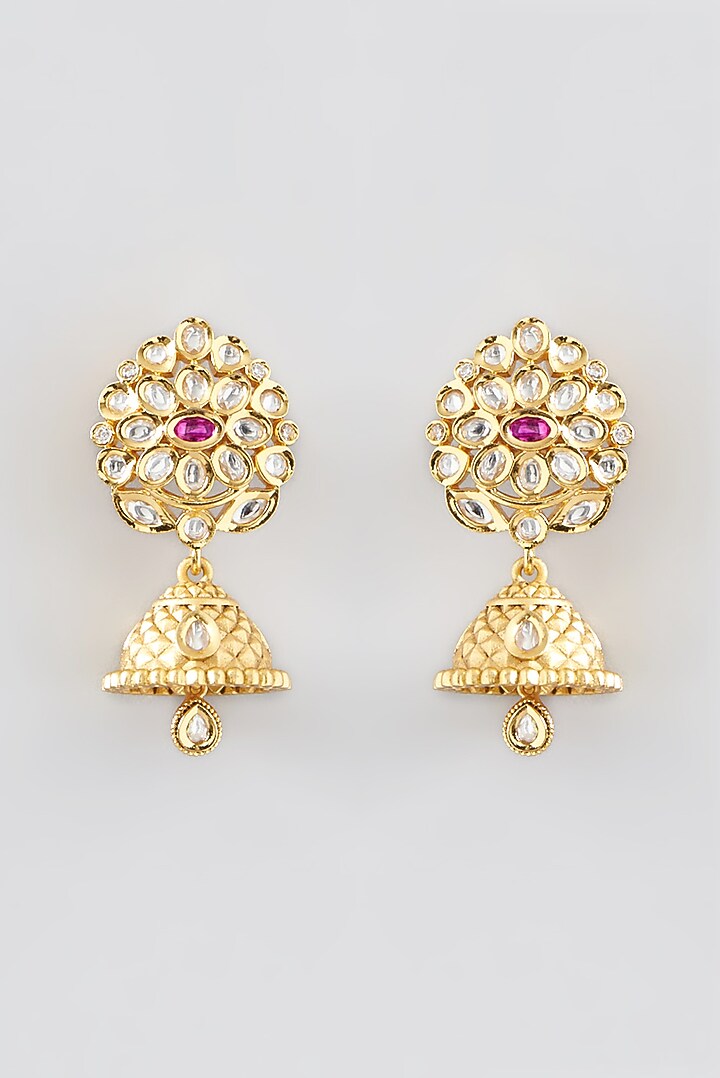 Gold Finish Kundan Polki & Pearl Temple Necklace Set by VASTRAA Jewellery at Pernia's Pop Up Shop